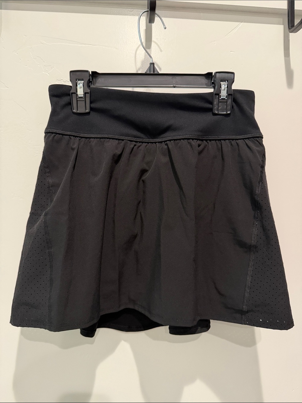 Spanx black skort size S